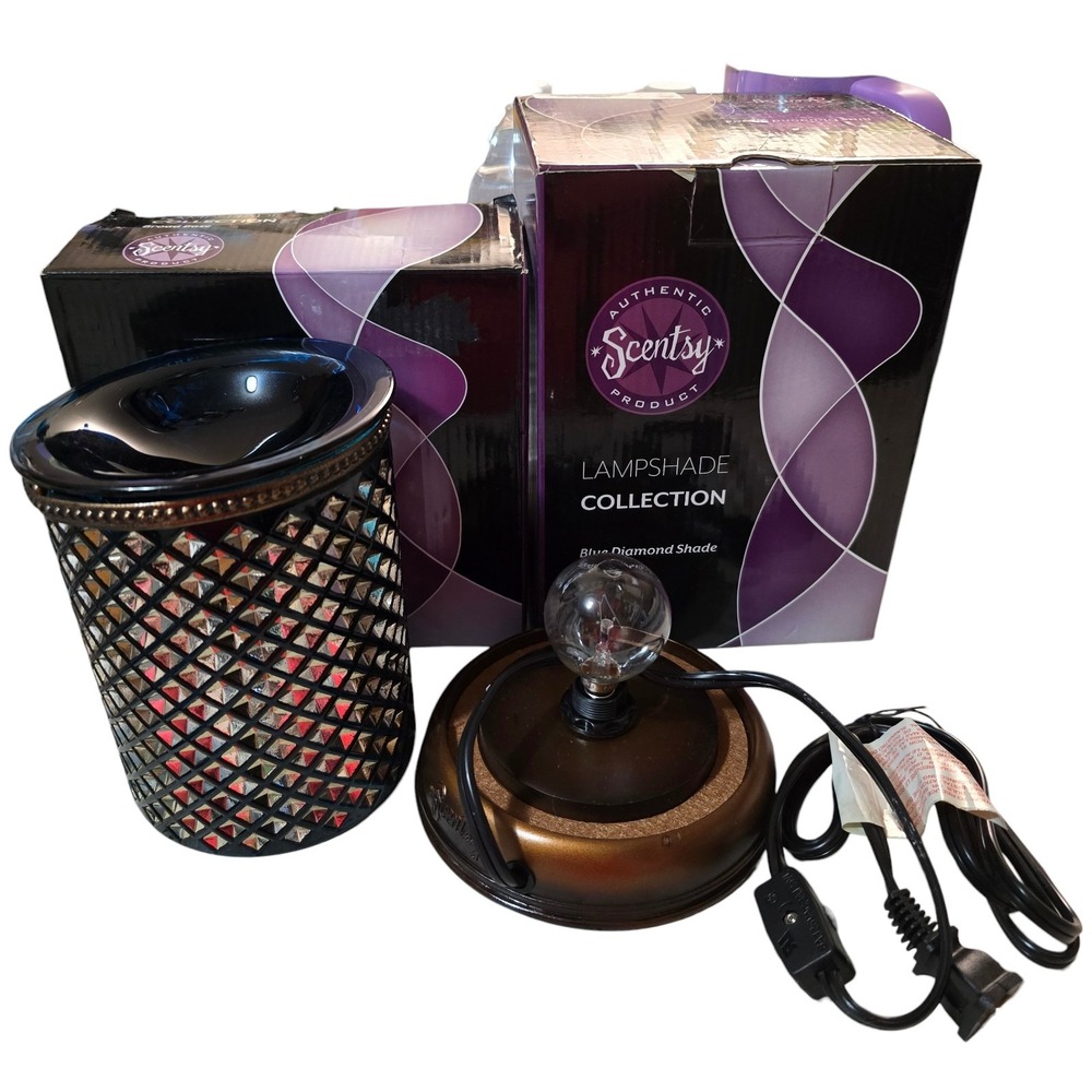Scentsy lampshade Collection Blue Diamond Shade‎ & Broad Base Wax Melt Warmer
